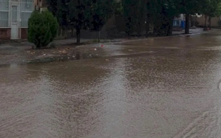 Gəncədə güclü yağış selə səbəb oldu