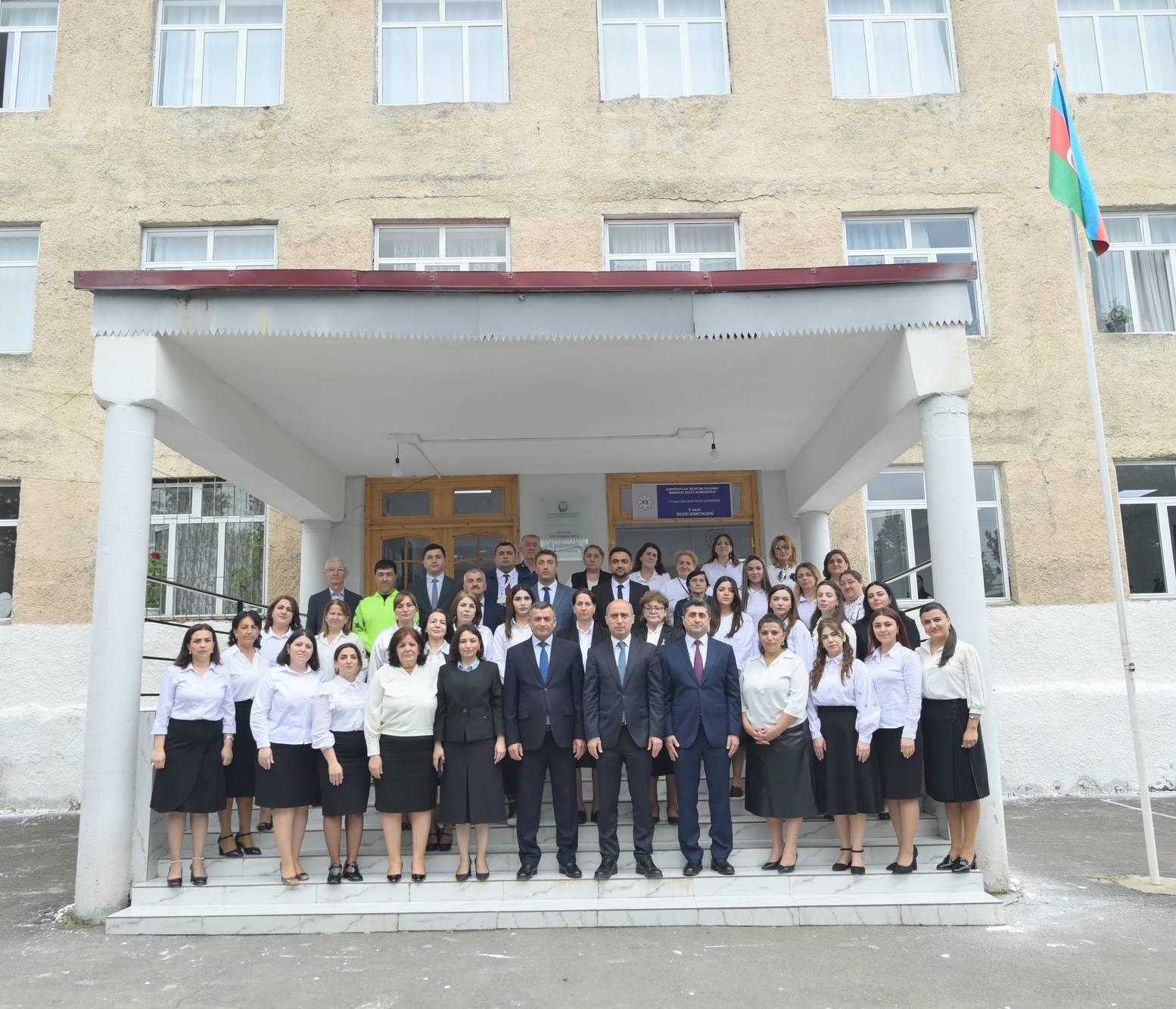 Nazir Qaxda tədris prosesi ilə tanış oldu