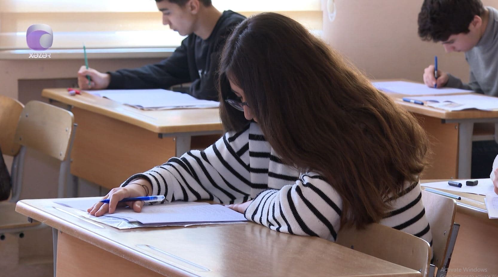 Abituriyentlər ilk imtahanın nəticəsi açıqlanmadan, ikinci cəhd üçün niyə qeydiyyatdan keçməlidir? - VİDEO