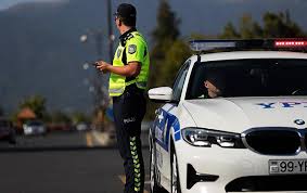 Yol polisi Bakıya qayıdan sürücülərə müraciət edib
