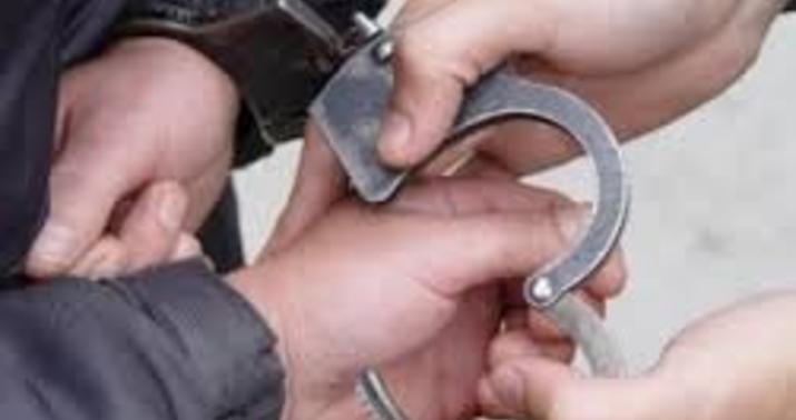 Bakıda motosiklet qaçıran və marketlərdən oğurluq edən şəxslər saxlanıldı