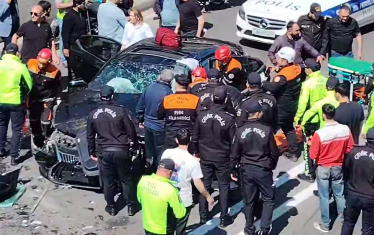 Bakının mərkəzində dəhşətli qəza - Uzun tıxac yarandı
