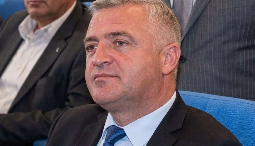 Qalmaqallı məmura cinayət işi açıldı