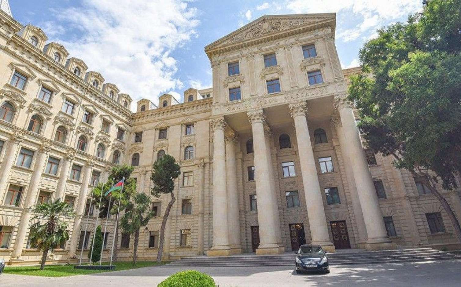 XİN Portuqaliyanı təbrik etdi