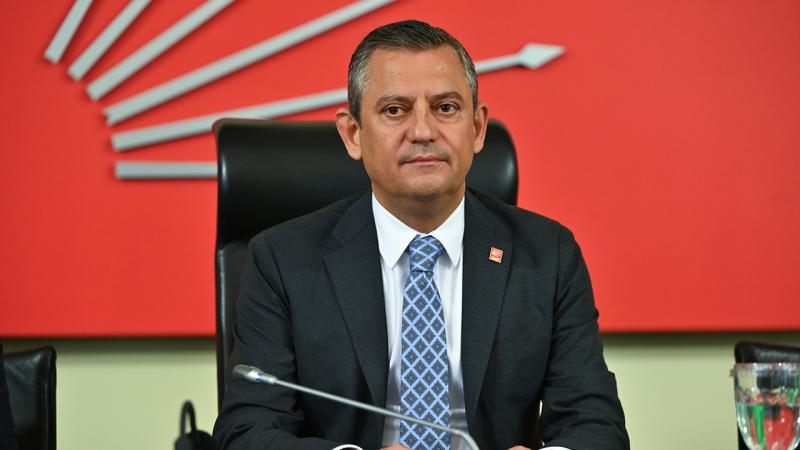 Özgür Özel istefa verdi