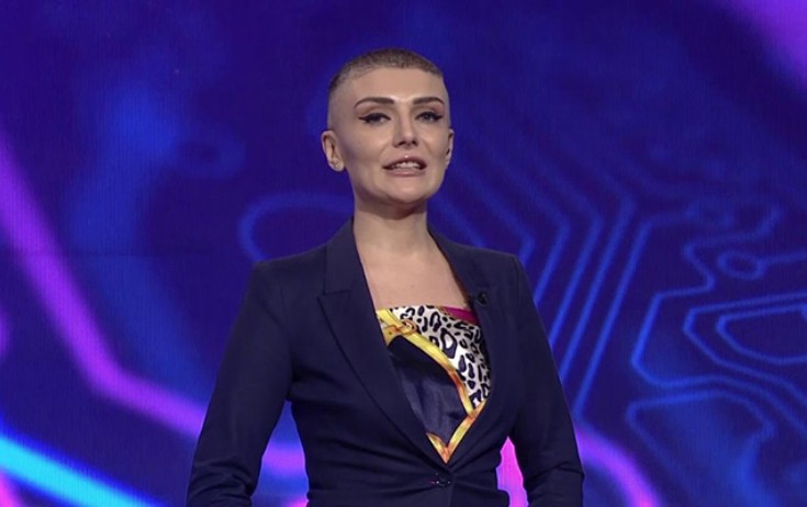 Məşhur aparıcı "Space TV"də işə başladı - Foto