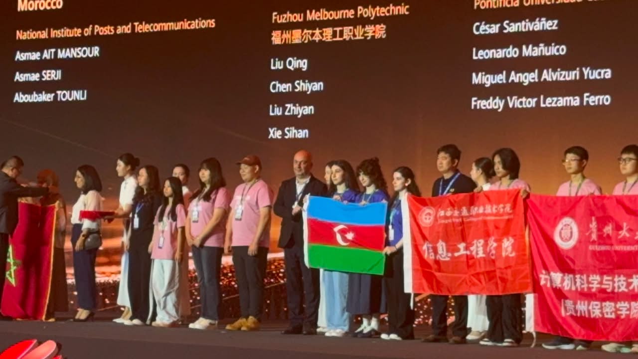UFAZ tələbələri Huawei şirkətinin iki beynəlxalq mükafatını qazanıblar - FOTOLAR