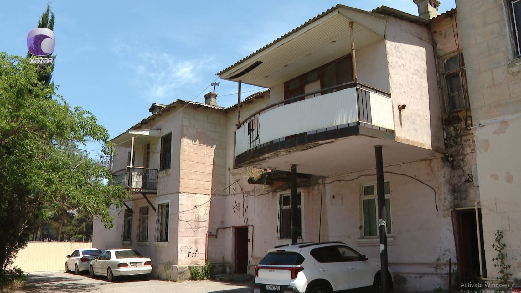 Bakıda tikinti şirkəti ilə sakinlər arasında NARAZILIQ - VİDEO
