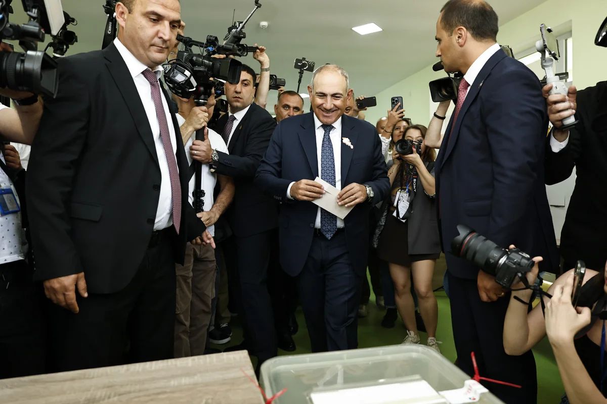 Ermənistanda MSK parlament seçkilərinin nəticələrini təsdiqləyib