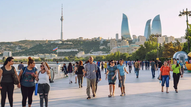 Azərbaycan əhalisinin sayı artıb