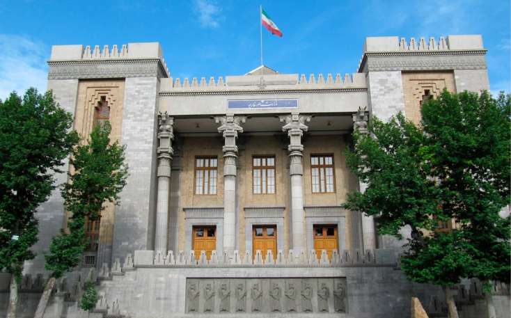 İran Hörmüzlə bağlı məlumatları təkzib etdi