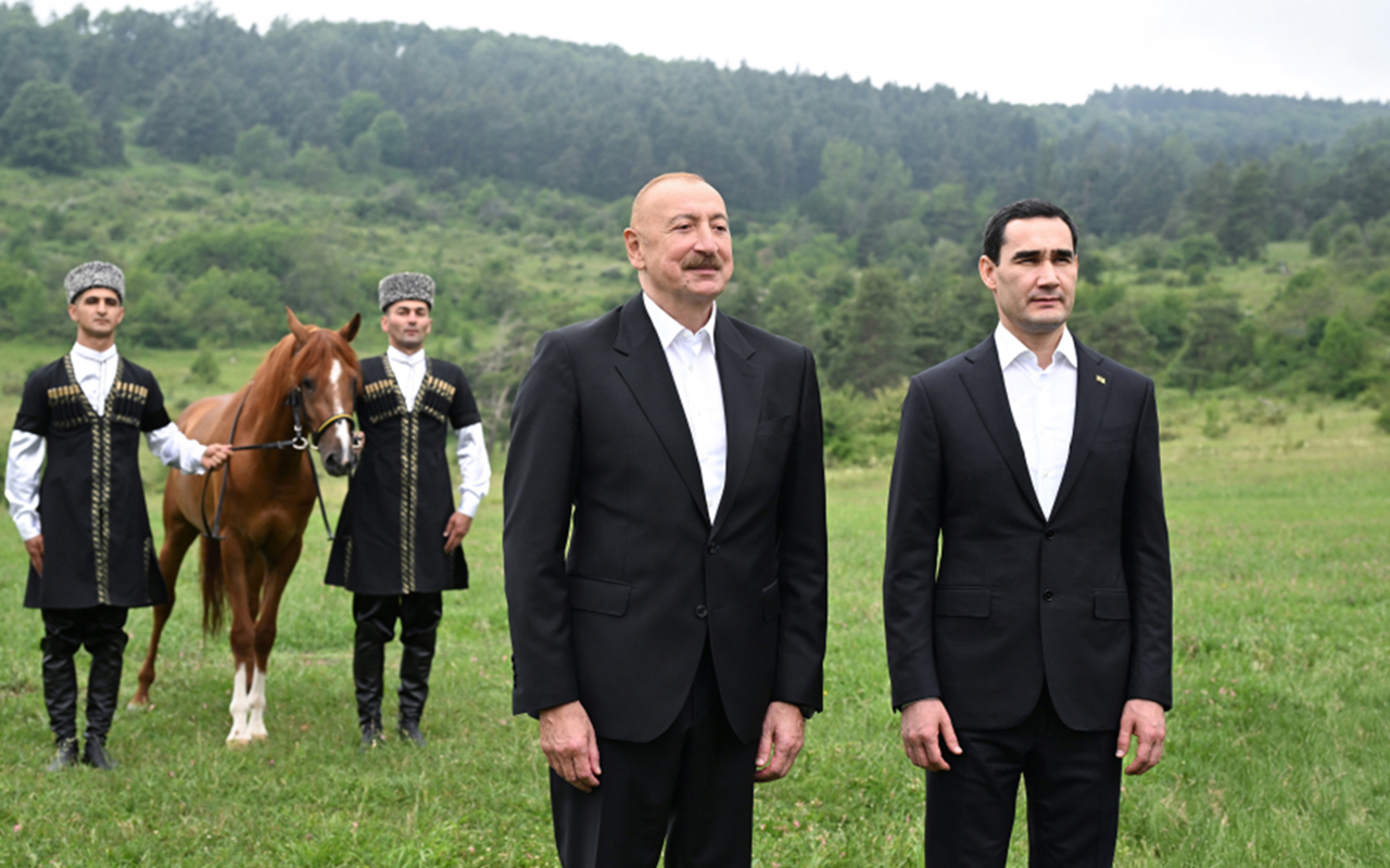 Prezident Berdiməhəmmədovun səfəri ilə bağlı paylaşım etdi - VİDEO