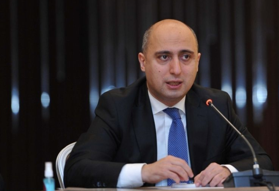 “Pulsuz” təhsil dünyanın heç yerində yoxdur” - Nazir