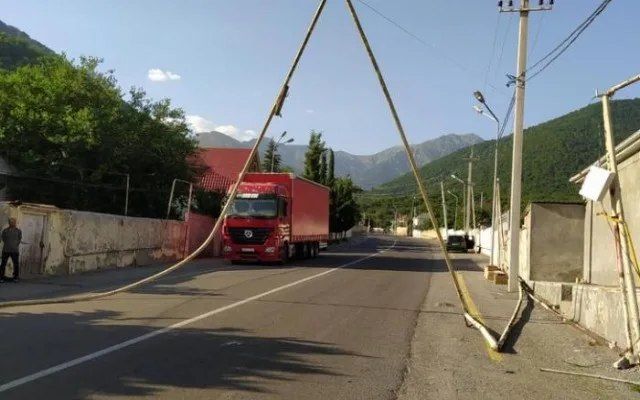 Şahbuzun 3 kəndinə qazın verilməsi dayandırıldı