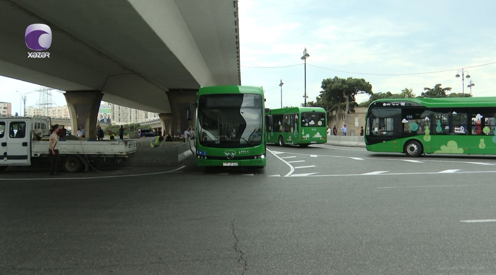 "Koroğlu" metrosunun yanında nəqliyyatın hərəkətində DƏYİŞİKLİK - VİDEO