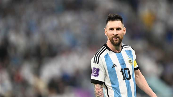 Messi futboldan gedəcəyi vaxtı açıqladı