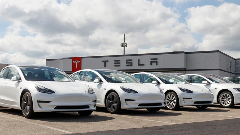 "Tesla" üçün vəziyyət dəyişdi: Avropa satışları kəskin artdı