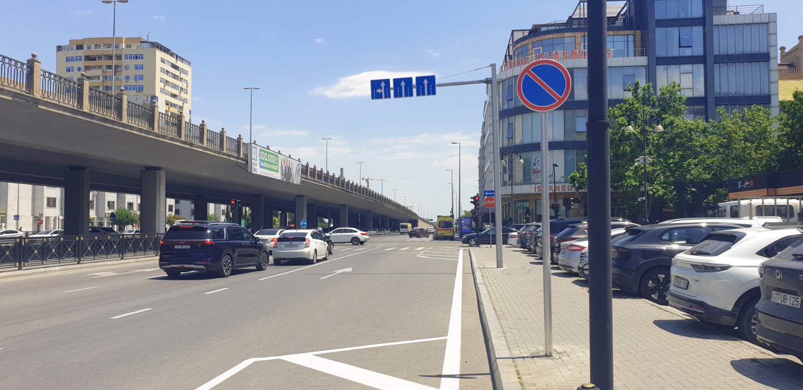 Yeni qaydalar qüvvədə: Bu ünvanlarda parklanma ləğv edildi