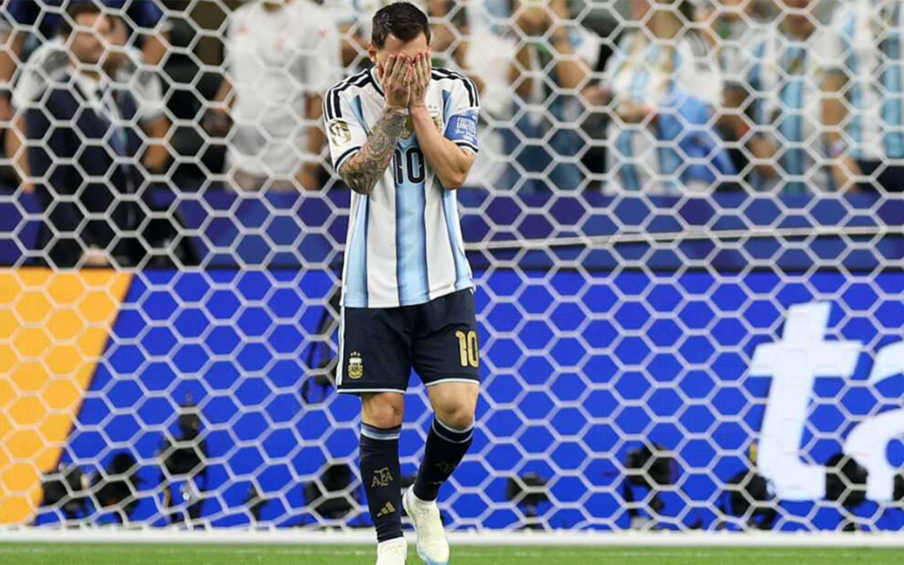 Messi dünya çempionatları tarixində antirekorda imza atdı