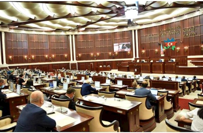 Deputatlar məzuniyyətə çıxır: Quba, Qarabağ, Lerik... - Kim hara gedəcək?
