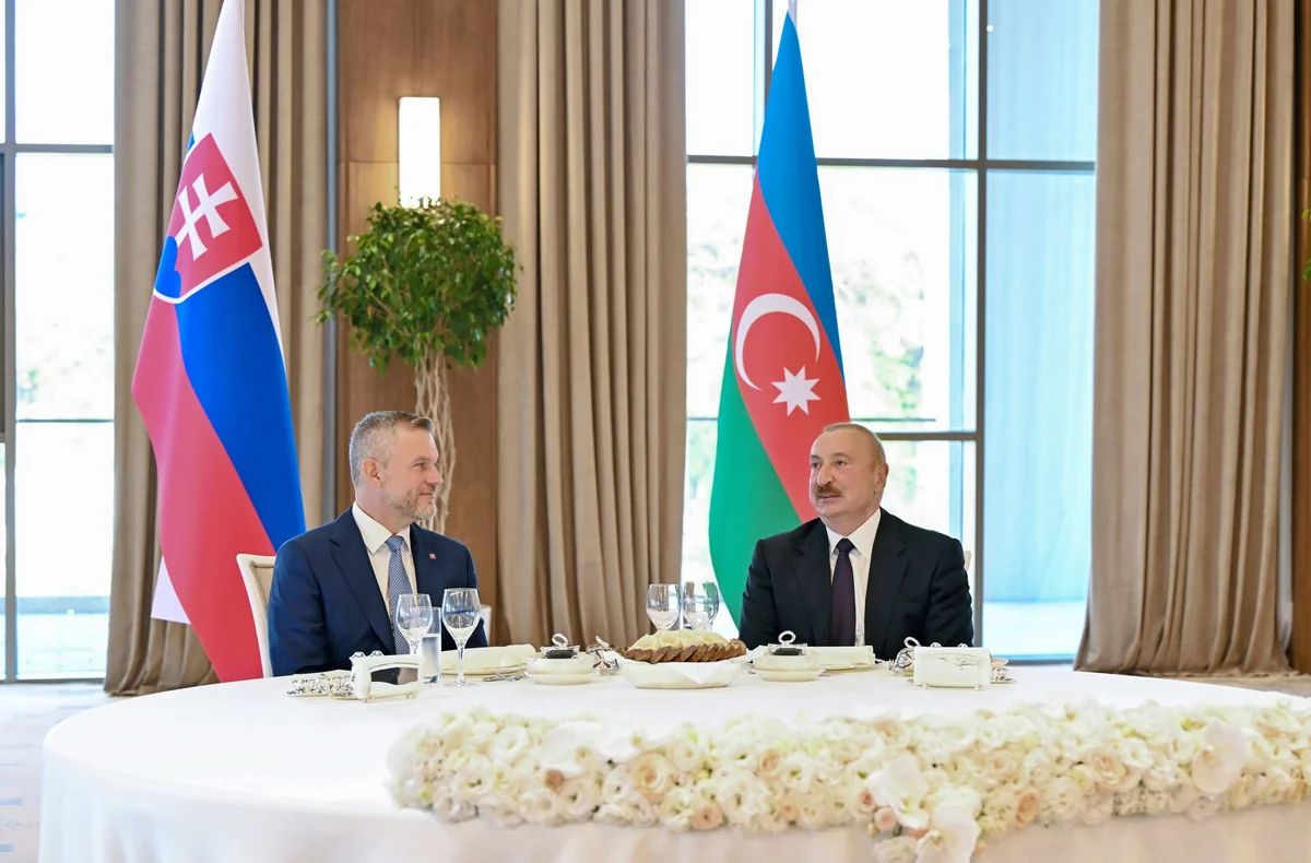 Slovakiya Prezidentinin şərəfinə rəsmi nahar verildi - FOTOLAR