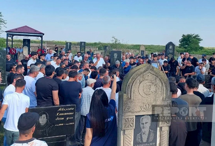 Vurulan gəminin kapitanı Lənkəranda dəfn olundu
