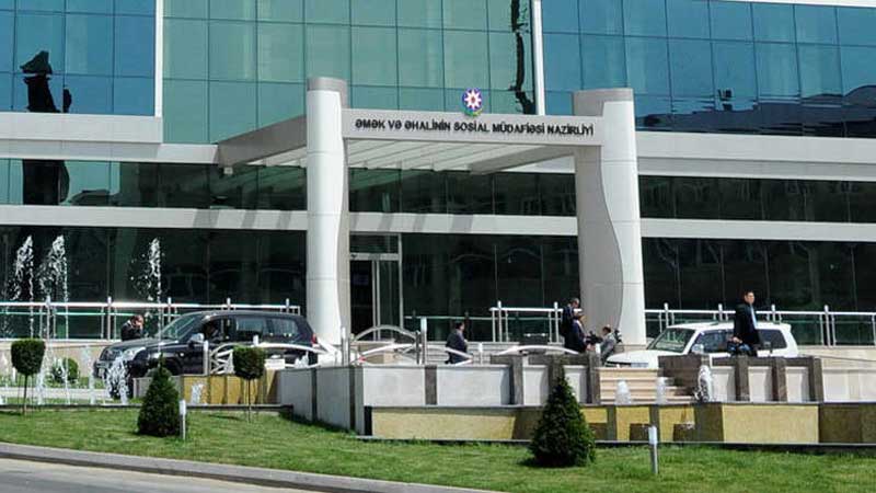 Çevik iş vaxtı şamil ediləcək sahələr və şəxslər açıqlandı