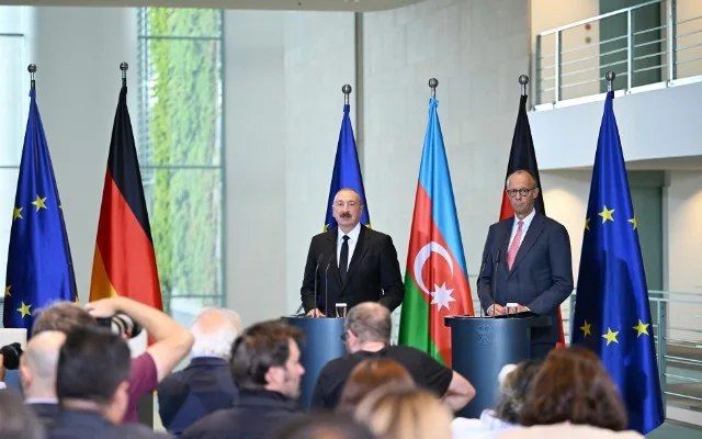 İlham Əliyev və Fridrix Merts mətbuata bəyanatlarla çıxış etdilər