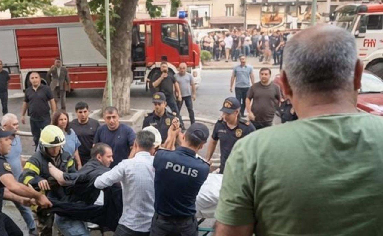 Xankəndidə kafe yanıb - Xəsarət alanlar var