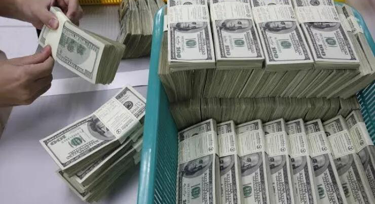 Kassadan 1 milyon dollar oğurlayan azərbaycanlıya 10 il cəza