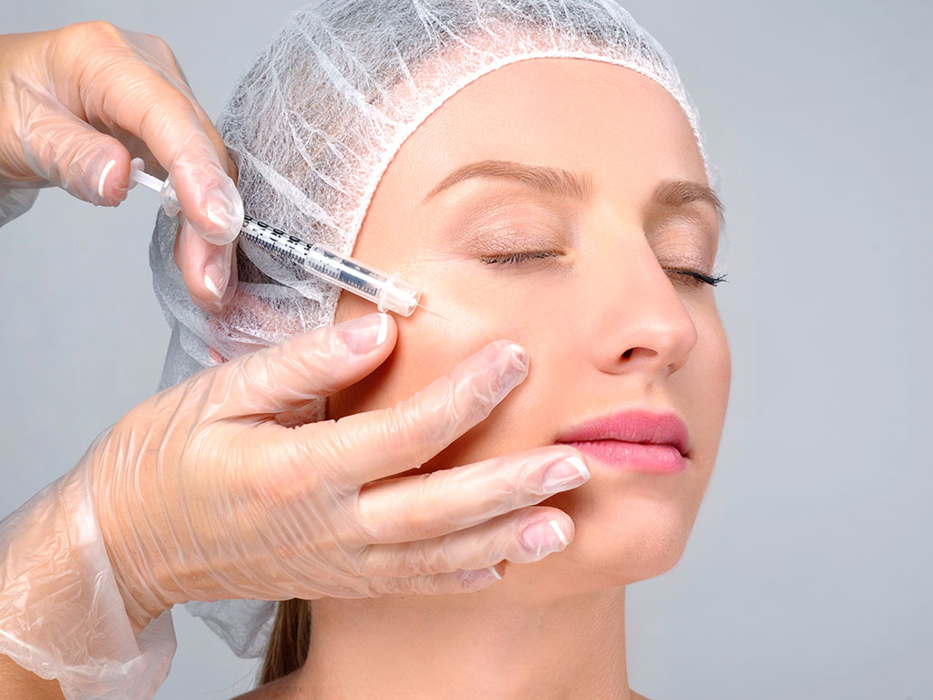 Botoksdan sonra nitq pozuntusu və iflic riski – Dermatoloq xəbərdarlıq etdi