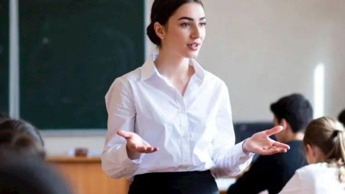 Müəllimlərin geyimi necə olacaq? – RƏSMİ AÇIQLAMA