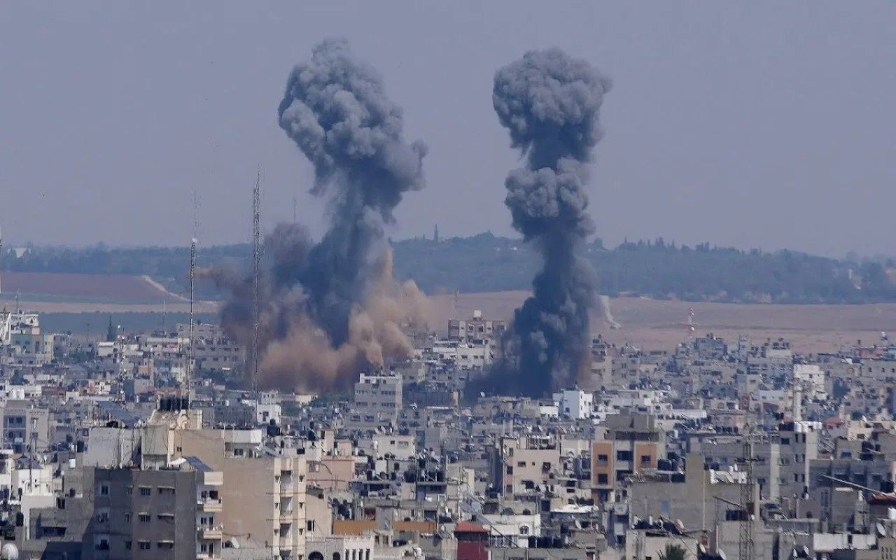 İsrail HAMAS-ın silah anbarlarına zərbələr endirib