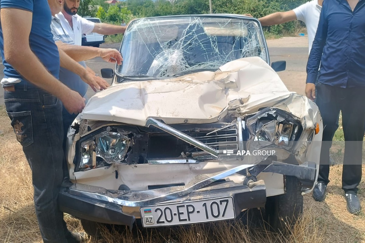 “VAZ” yük maşını ilə toqquşdu - 8 yaşlı uşaq xəsarət aldı - YENİLƏNİB