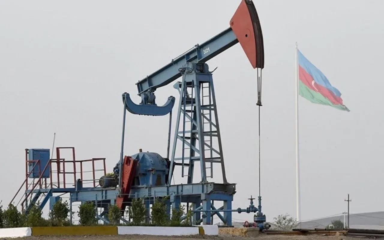 “Azeri Light” bu gün neçəyə satılır?