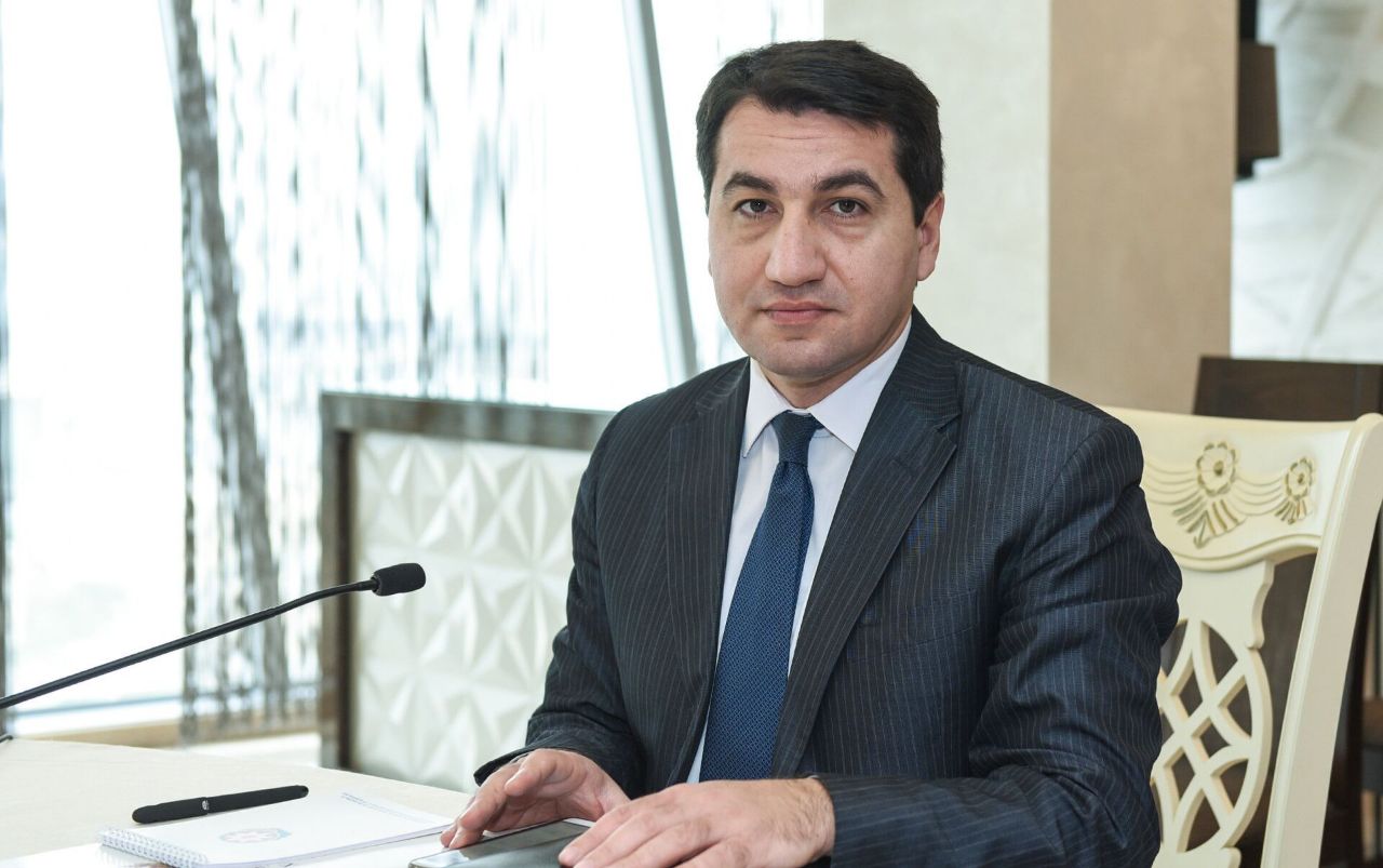 Hikmət Hacıyev: "Mənə aid edilən bəzi fikirlər təhrif olunmuş şəkildə təqdim edilib