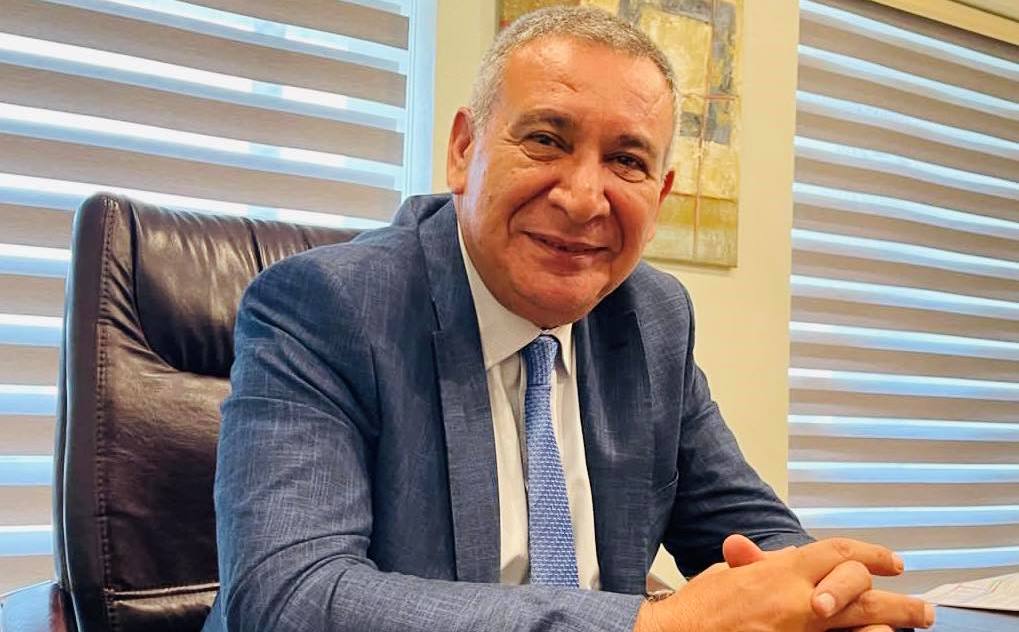 "Ona jurnalistlərlə polemika zamanı kobud leksikondan uzaq durmağı, səbirli olmağı arzulayıram"