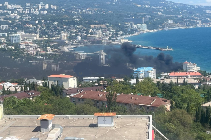 Ukrayna dəniz dronları Yaltadakı limana hücum edib