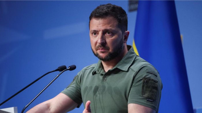 Zelenski: “Serbiya Ukraynaya yeni humanitar yardım paketi verəcək”