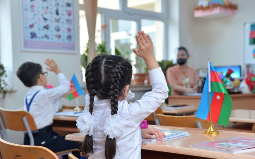 Yeni dərs ili ailələrə neçəyə başa gələcək? - Qiymətlər bu qədər bahalaşıb