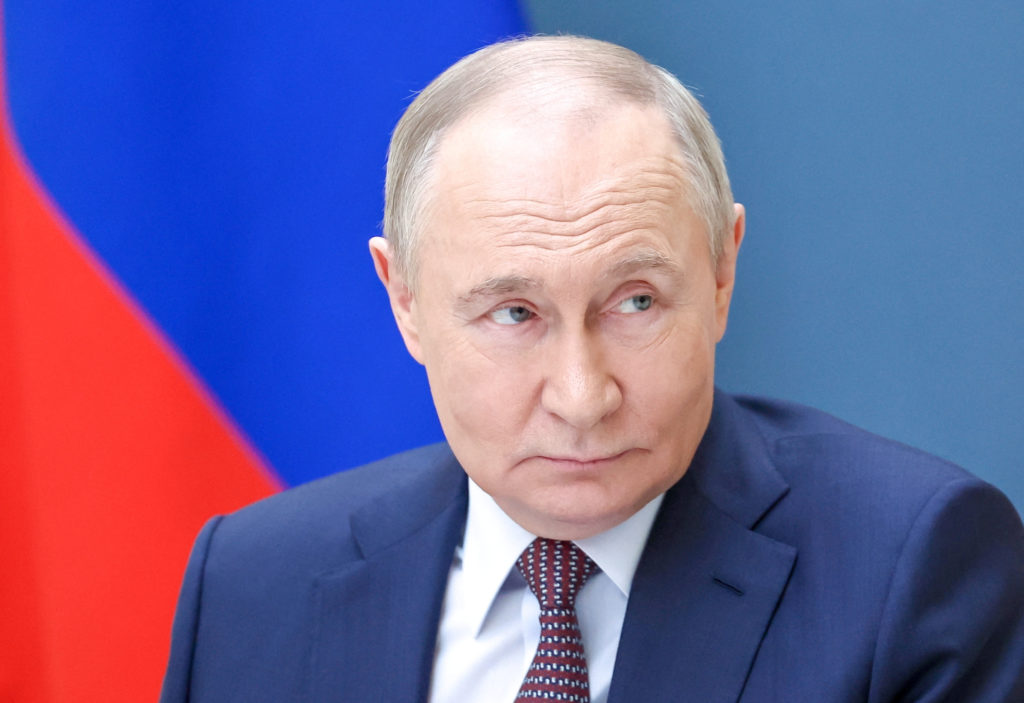 Putin tapşırıq verdi: Çoxuşaqlı ailələlərə ehtiyacımız var