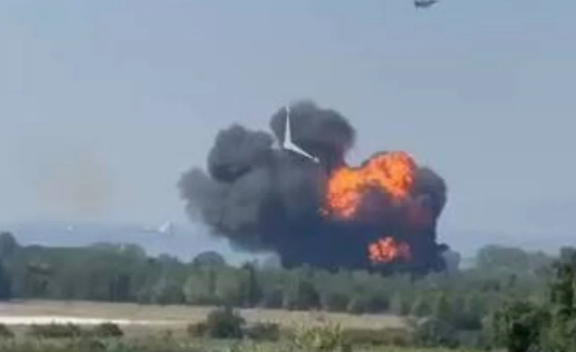 Türkiyədə F16 təyyarəsi qəzaya uğradı