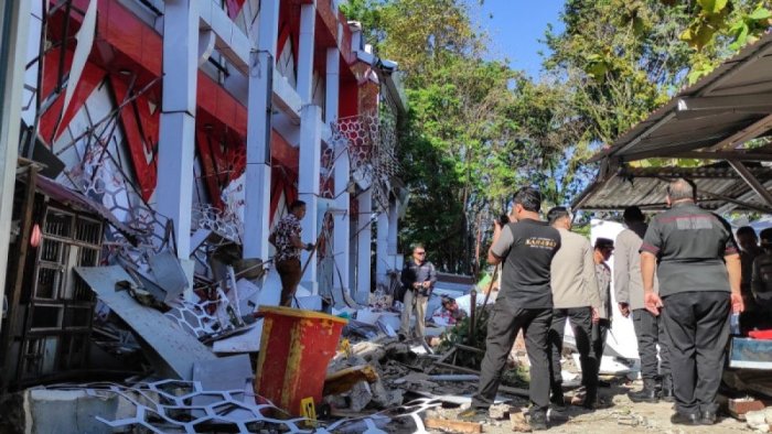 İndoneziyada zəlzələ qurbanlarının sayı artdı