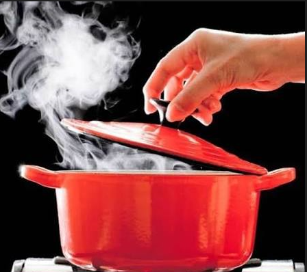 Yemək qoxusundan bezmisiniz? – Bu üsullar kömək edə bilər