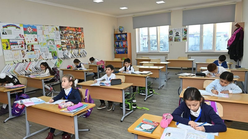 Şagirdlərin elektron yerdəyişməsi başlayır - Bu tarixdə