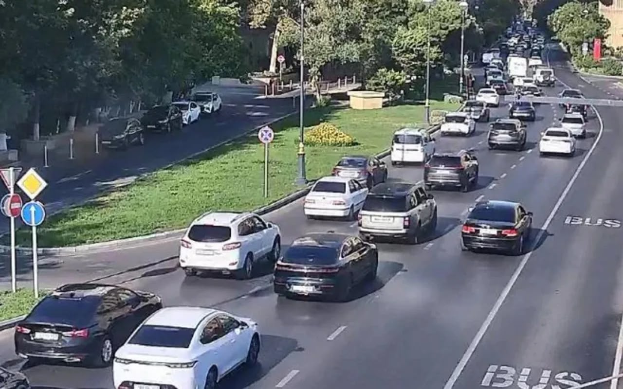 Bakıda yeni günün tıxaclı yolları - SİYAHI