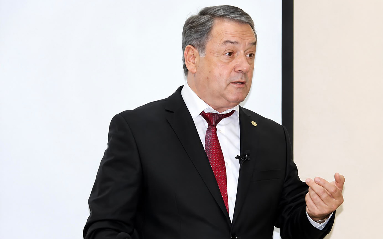 General oğlu vəzifəsindən azad edildi