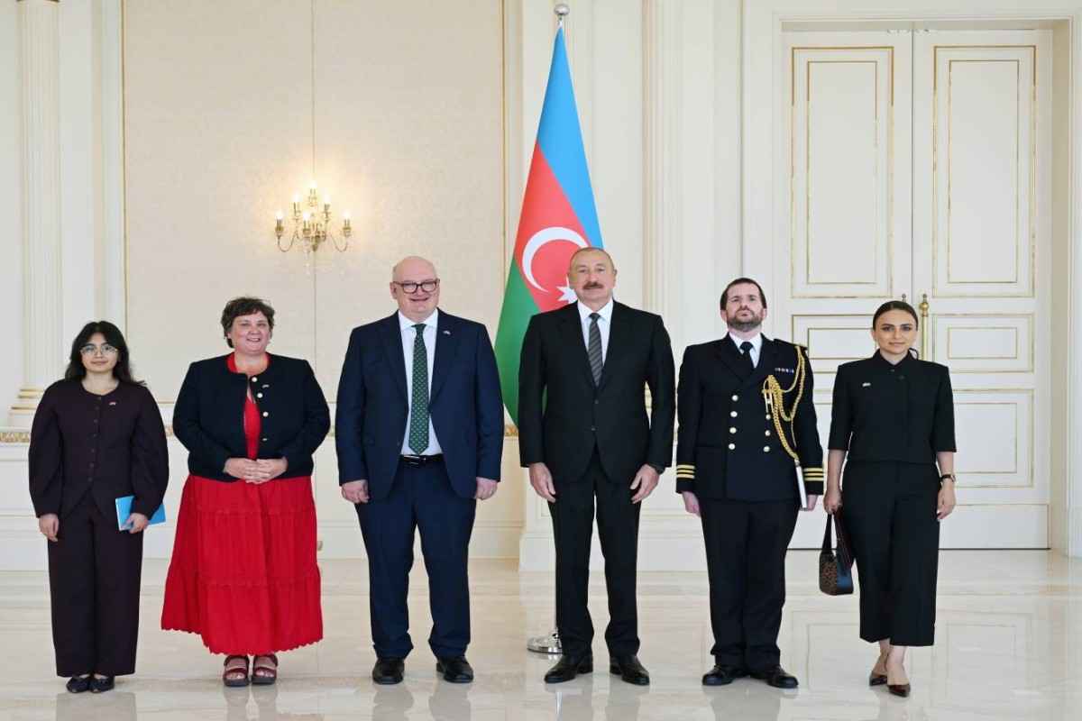 Prezident Böyük Britaniyanın Azərbaycanda yeni səfirinin etimadnaməsini qəbul etdi