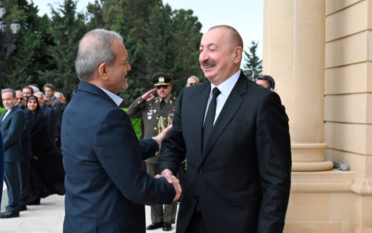 Pezeşkianın İlham Əliyevlə telefon danışığı iki ölkənin münasibətlərində yeni səhifə açdı - Əraqçi