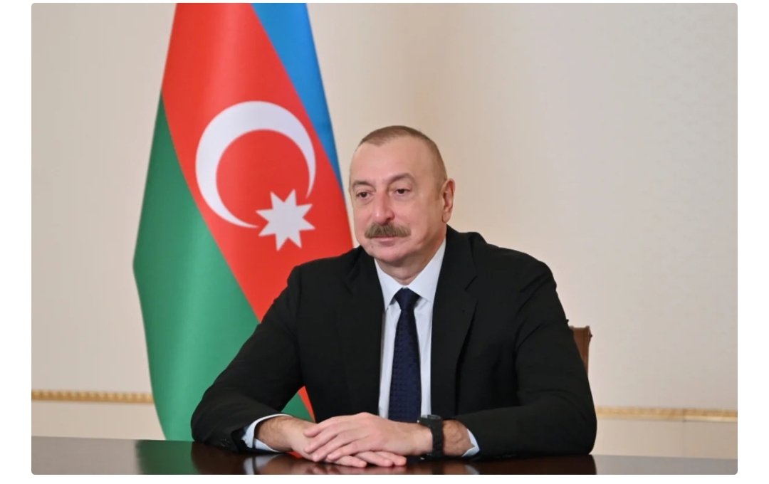 Prezident Daşkənddə Müstəqillik abidəsini ziyarət edib - VİDEO